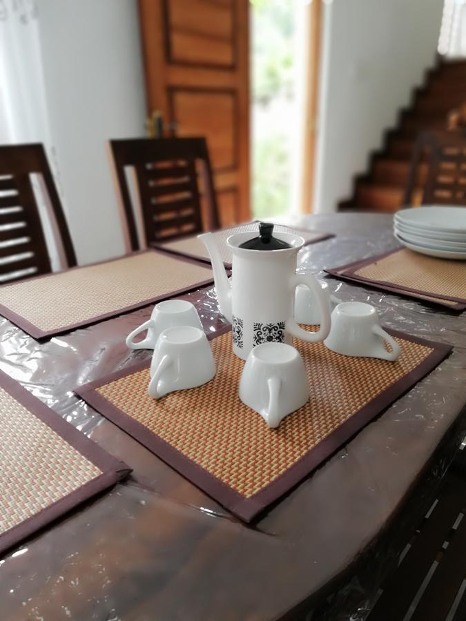 Bed and Breakfast Air Port 5 Minutes Super Clean Upul Negombo Esterno foto